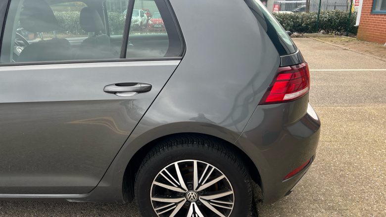 Volkswagen Golf 1.4 TSI SE [Nav] 5dr DSG Petrol Hatchback